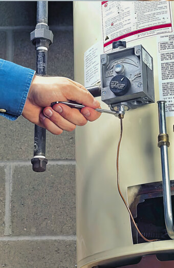 https://girrawheenhotwater.com.au/uploads/2025/06/gas-hot-water-system-16511.jpg