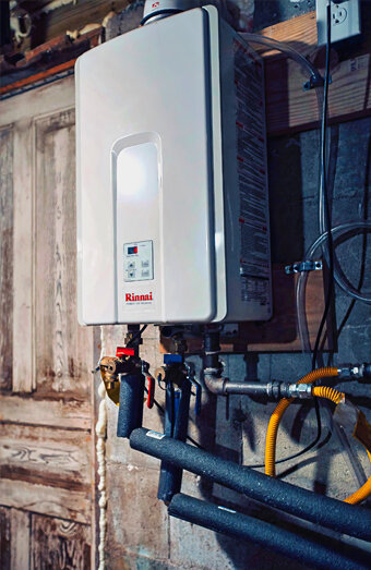 https://girrawheenhotwater.com.au/uploads/2025/06/thermostatic-water-systems-43287.jpg
